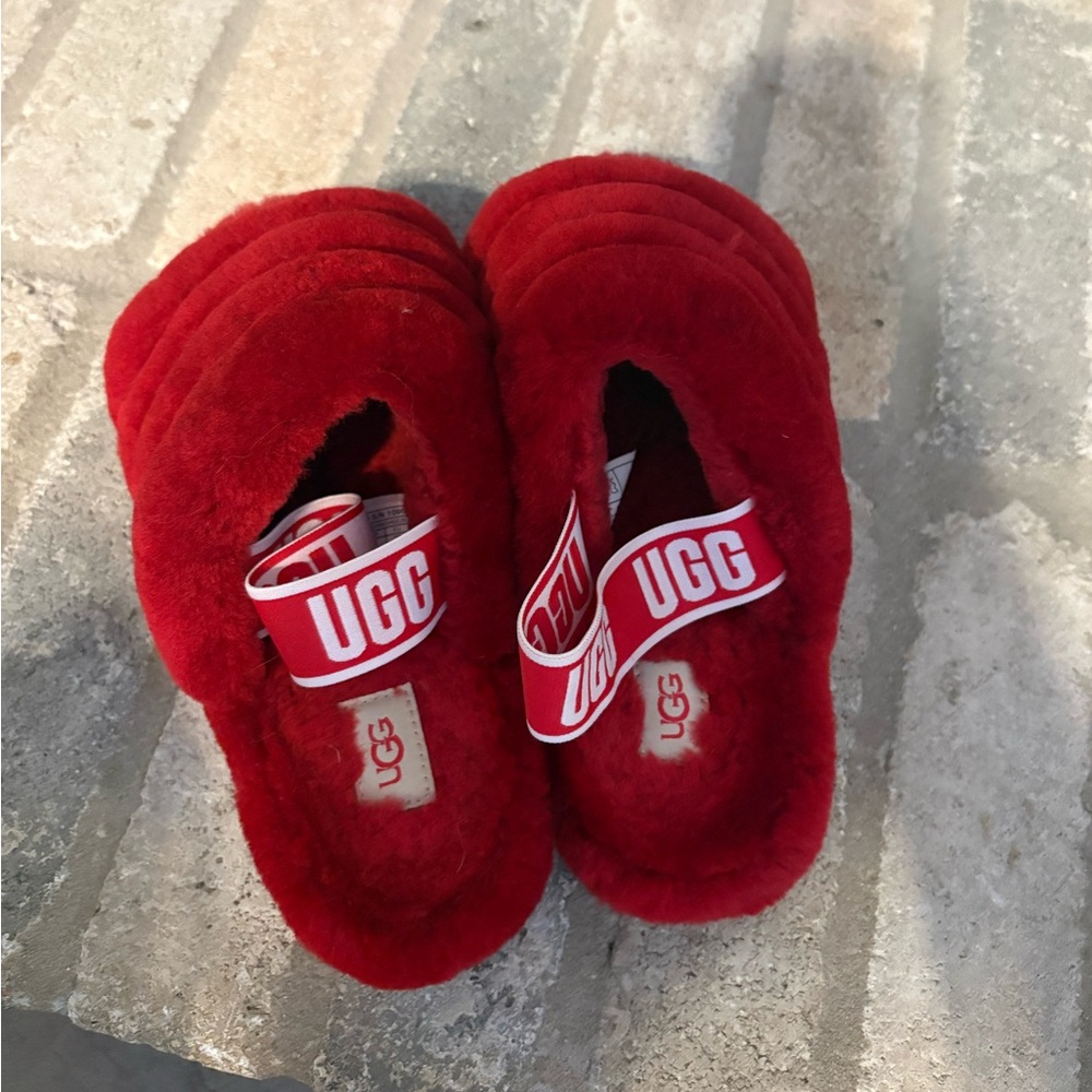 UGG Red Fluffy Slingback Slippers - Picture 3 of 7